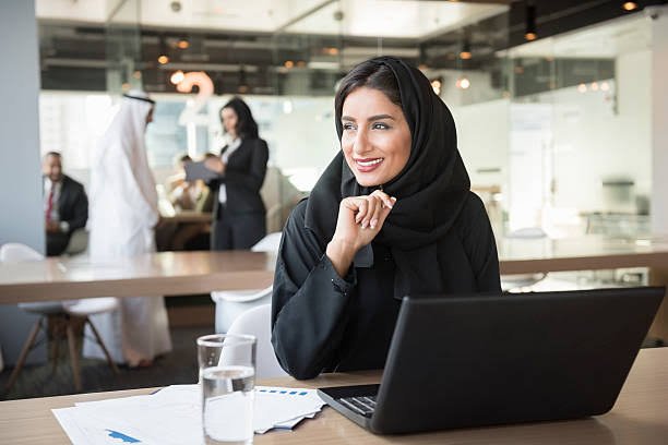 استخراج وتجديد جواز السفر الإماراتي - الأسئلة الشائعة